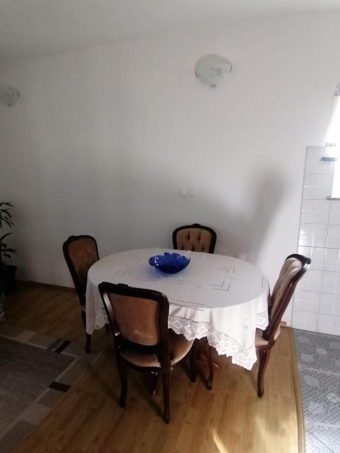 Apartman Juka Krasno Polje Exterior foto